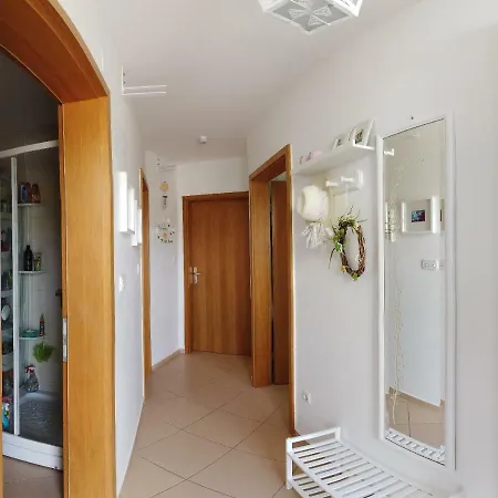 Apartman - Ivo Cizici